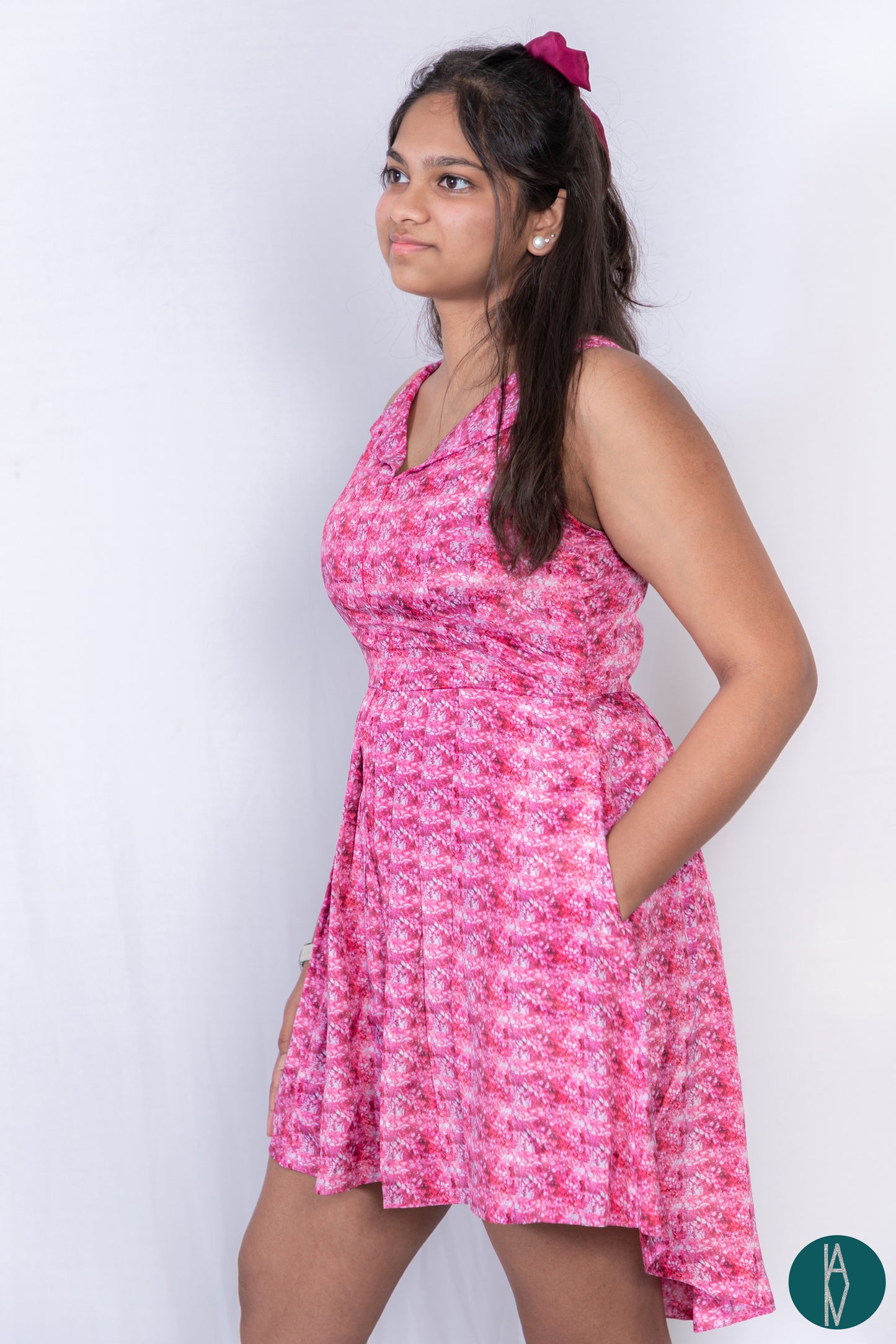 Pink Spring| Flat collar dress
